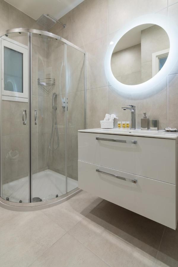 Beautiful Apartment In The Center Of Atenas Exterior foto
